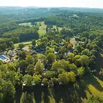 De Sireuil مكان تخييم Sireuil (Dordogne)