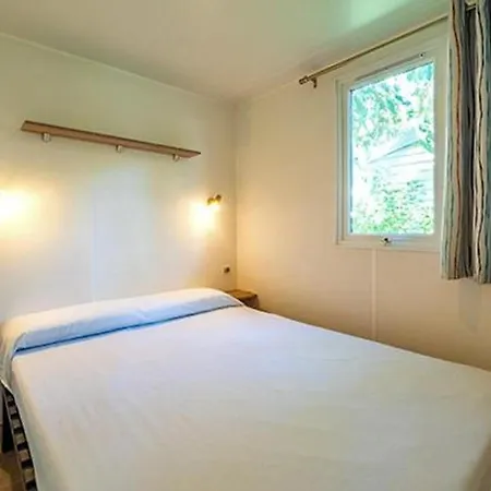 De Sireuil Sireuil (Dordogne)