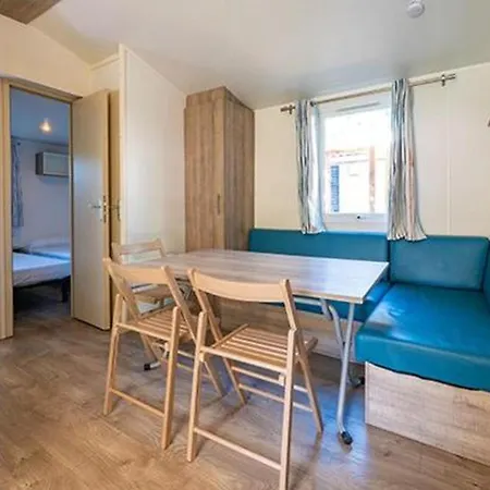 De Sireuil Campingplads *