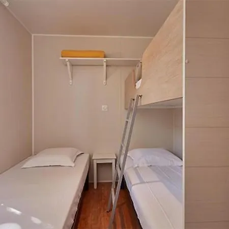 Campingplads De Sireuil *